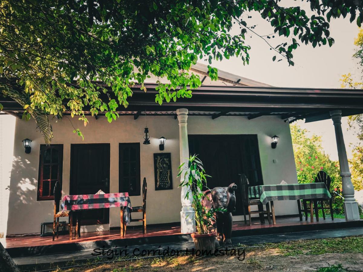 Sigiri Corridor Home Stay Сігірія Екстер'єр фото