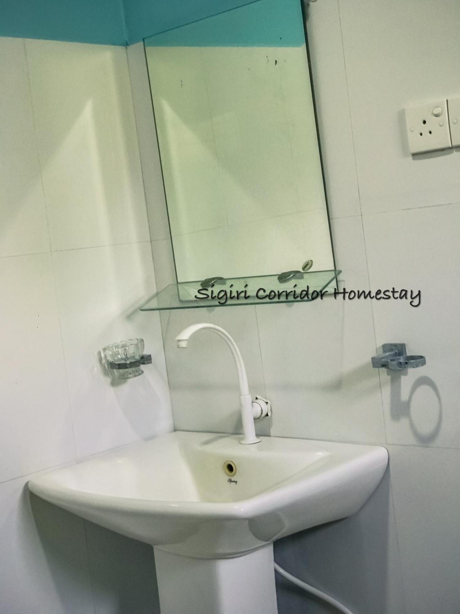 Sigiri Corridor Home Stay Сігірія Номер фото